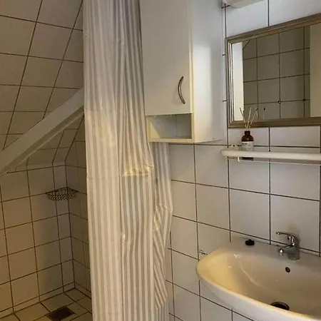 K12a 2 People, 2 Bedrooms, Fully Furnished Apartament *